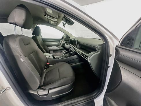 Used 2025 Hyundai Tucson SEL FWD image 31