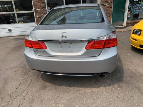 Used 2013 Honda Accord LX image 5