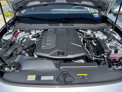 Used 2025 Audi A5 2.0T Premium AWD/4WD image 36