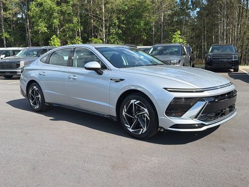 New 2026 Hyundai Sonata SEL FWD image 8