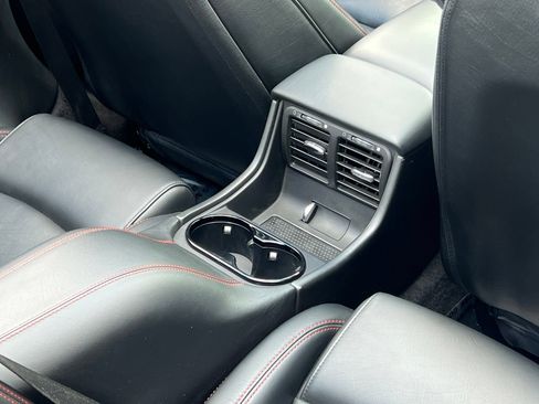 Used 2018 Maserati GranTurismo MC RWD image 19
