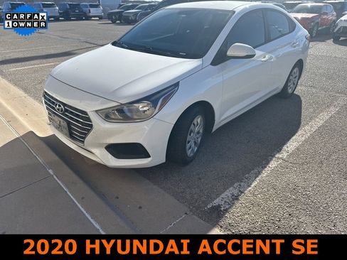 Used 2020 Hyundai Accent SE image 1