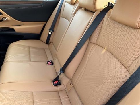 Certified 2025 Lexus ES 350 Luxury image 13