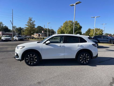 New 2026 Honda HR-V EX-L image 6