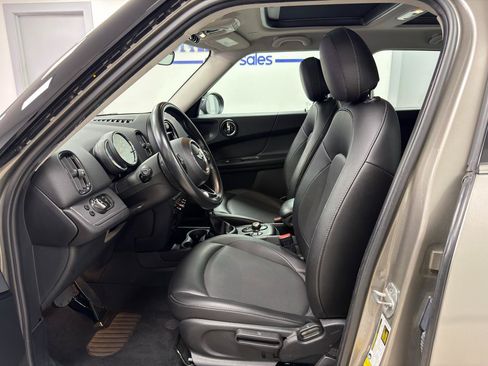 Used 2018 MINI Cooper Countryman ALL4 AWD/4WD image 9