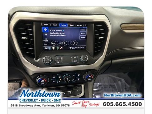 Used 2023 GMC Acadia SLE w/ Driver Convenience Package image 19