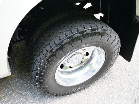 Used 2021 RAM 3500 Laramie w/ Safety Group AWD/4WD image 32