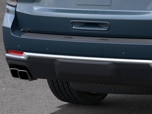 New 2026 Chevrolet Suburban High Country AWD/4WD image 14