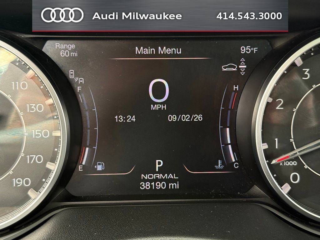 Used 2021 Maserati Levante AWD/4WD image 16