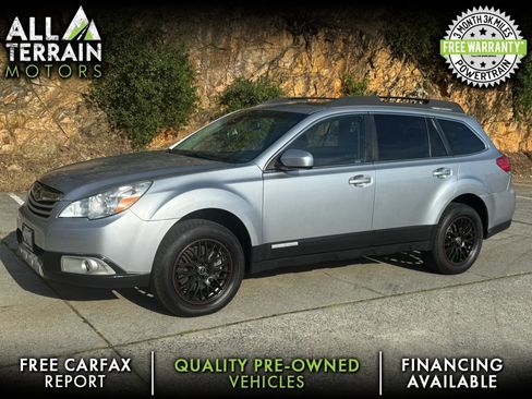 Used 2012 Subaru Outback 3.6R Limited image 1