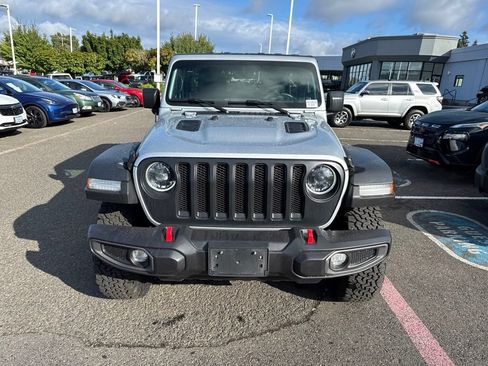 Used 2023 Jeep Wrangler Unlimited Rubicon w/ LED Lighting Group AWD/4WD image 2