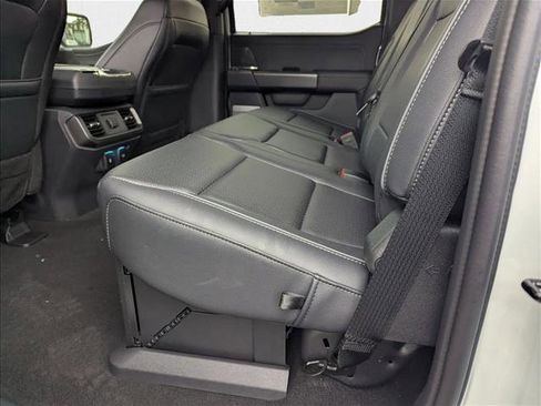 New 2025 Ford F150 Lariat w/ Equipment Group 501A Mid image 13