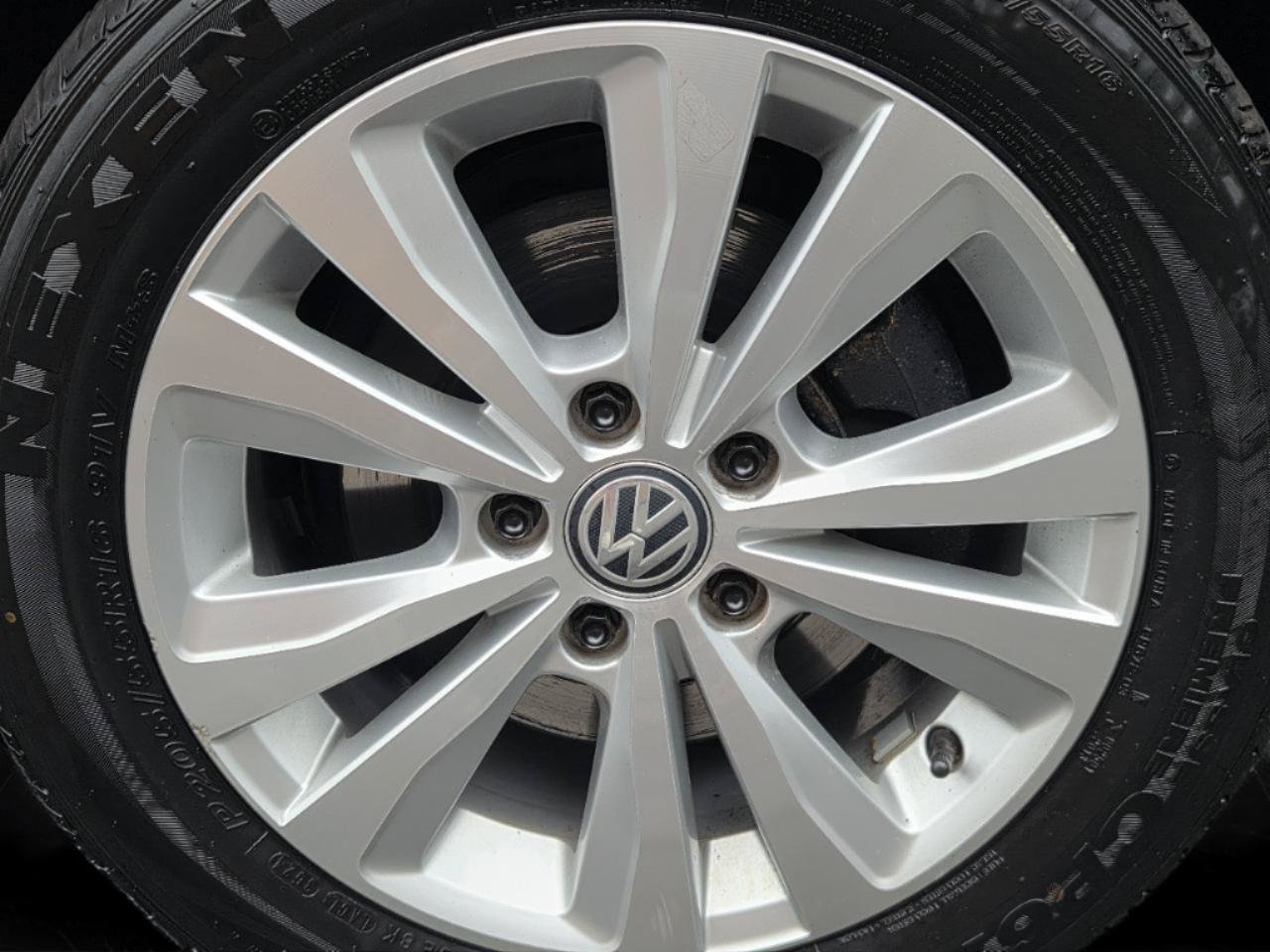 Used 2019 Volkswagen Golf S AWD/4WD image 41