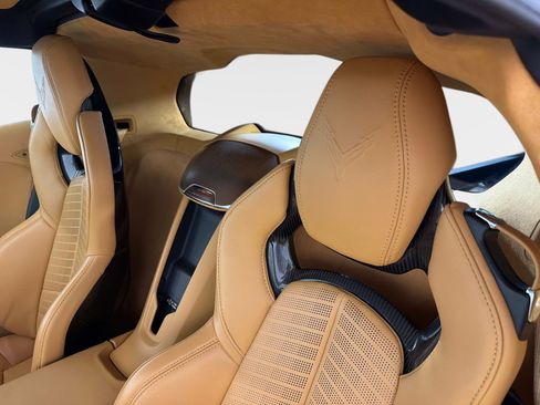 Used 2021 Chevrolet Corvette Stingray Premium Cpe w/ Z51 Performance Package image 30