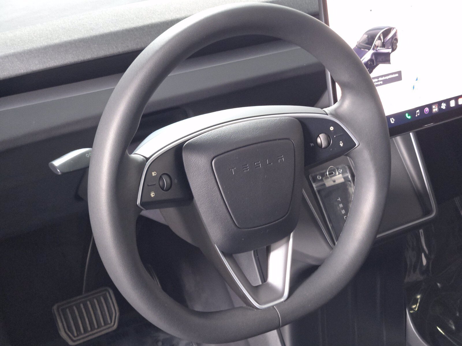 Used 2026 Tesla Model Y 2WD image 22