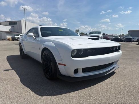 Used 2020 Dodge Challenger R/T Scat Pack RWD image 8