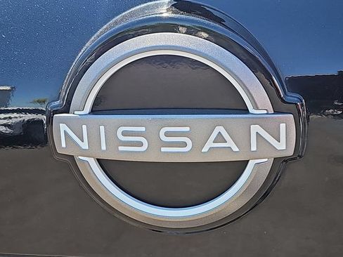 Used 2023 Nissan Rogue S AWD/4WD image 33