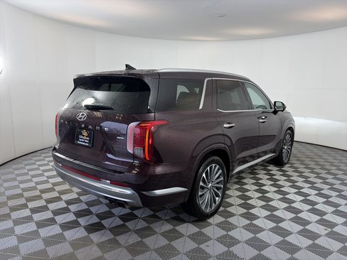 Used 2024 Hyundai Palisade Calligraphy AWD/4WD image 11