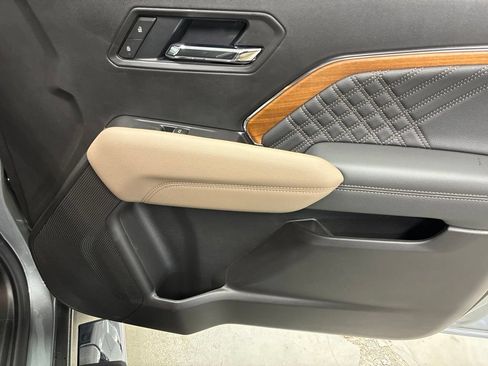 New 2026 GMC Canyon Denali AWD/4WD image 8