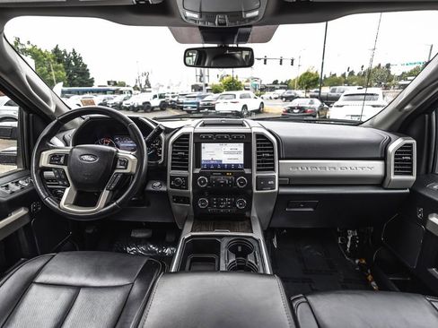 Used 2021 Ford F250 Lariat w/ Tremor Off-Road Package AWD/4WD image 28