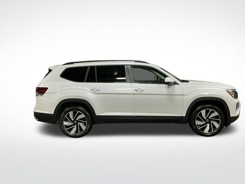 New 2026 Volkswagen Atlas SE image 4