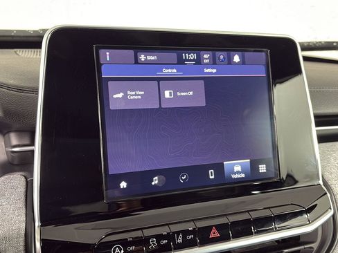 Used 2025 Jeep Compass Latitude image 32