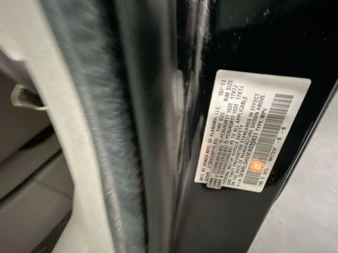 Used 2014 Honda Odyssey EX-L image 33