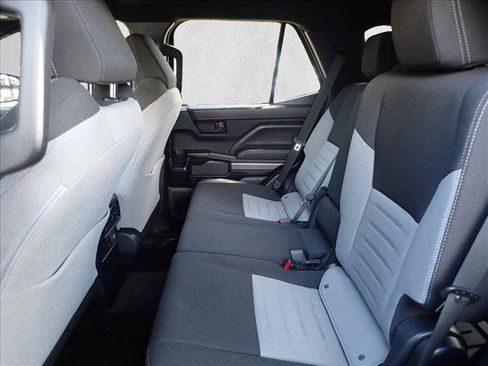 Certified 2025 Toyota 4Runner TRD Sport AWD/4WD image 9
