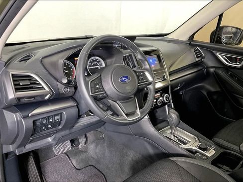 Used 2024 Subaru Forester Premium AWD/4WD image 17