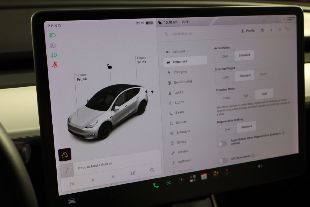 Used 2020 Tesla Model Y Long Range AWD/4WD image 27