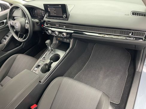 Certified 2023 Honda Civic EX image 29