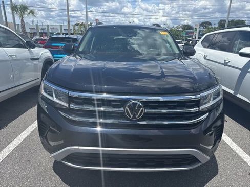 Used 2023 Volkswagen Atlas SE FWD image 2