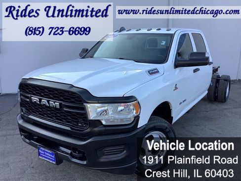 Used 2022 RAM 3500 Tradesman image 3