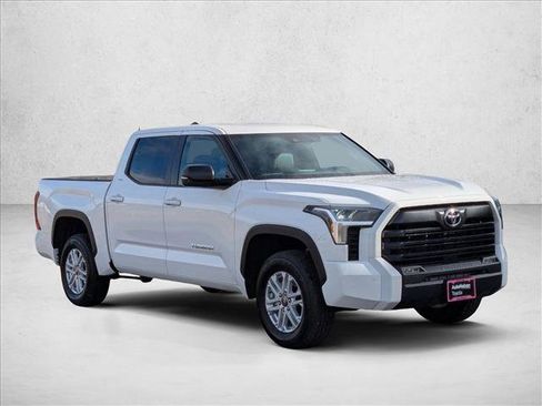 New 2026 Toyota Tundra SR5 image 6