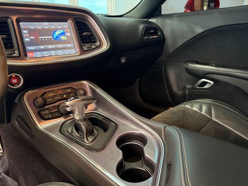 Used 2018 Dodge Challenger SRT Demon RWD image 17