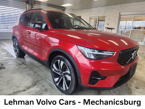 Certified 2023 Volvo XC40 B5 Plus w/ Driver Assist Package image 1