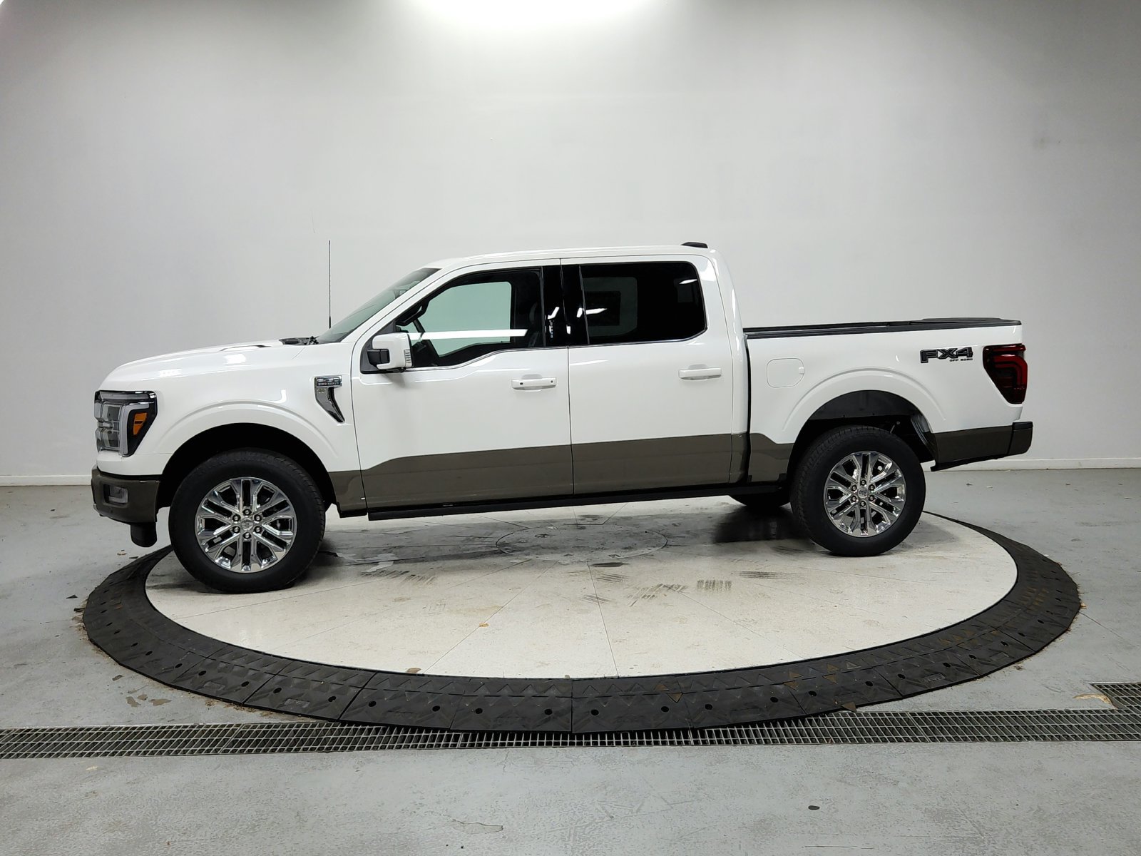 New 2026 Ford F150 King Ranch w/ Equipment Group 601A High AWD/4WD image 5