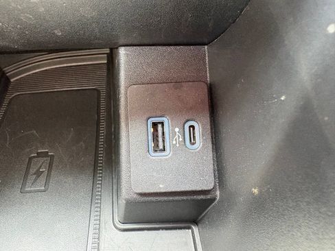Used 2024 Ford Edge SEL w/ Convenience Package AWD/4WD image 24