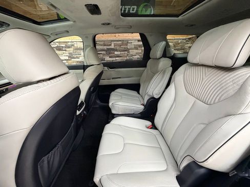 Used 2023 Hyundai Palisade Calligraphy w/ Cargo Package AWD/4WD image 31