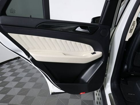 Used 2018 Mercedes-Benz GLE 43 AMG 4MATIC image 12