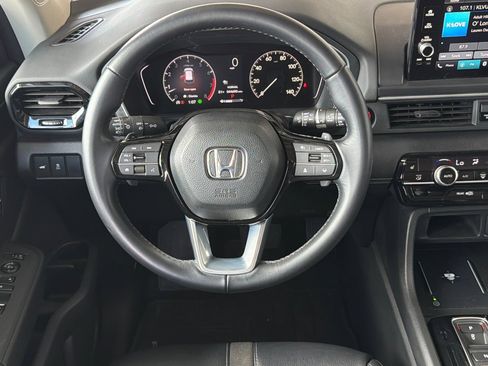 Used 2023 Honda Pilot EX-L image 13