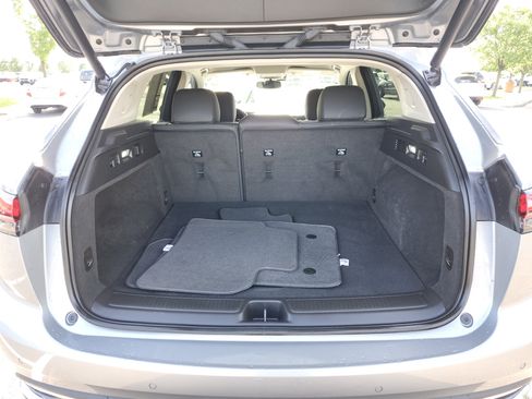 Used 2023 Buick Envision Essence FWD image 23