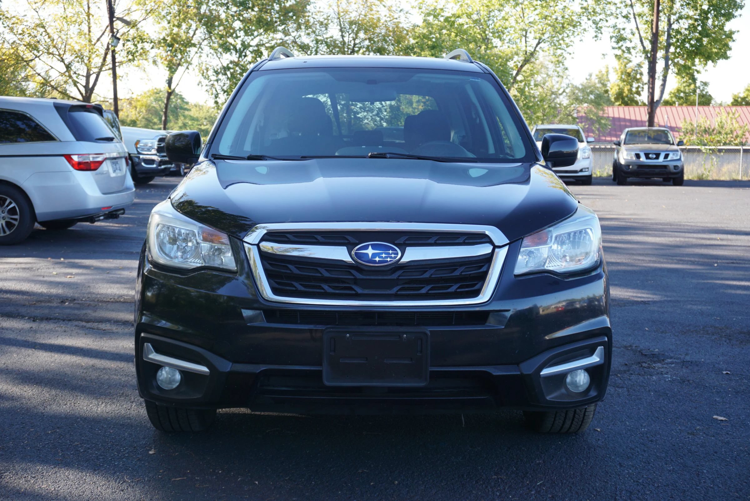 Used 2017 Subaru Forester 2.5i Premium w/ All-Weather Package AWD/4WD image 2