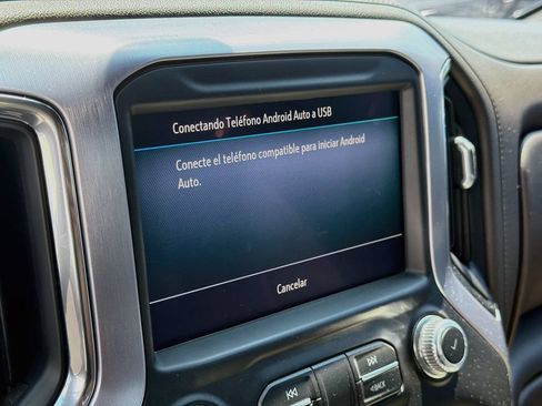 Used 2020 GMC Sierra 1500 SLE w/ SLE Value Package RWD image 13