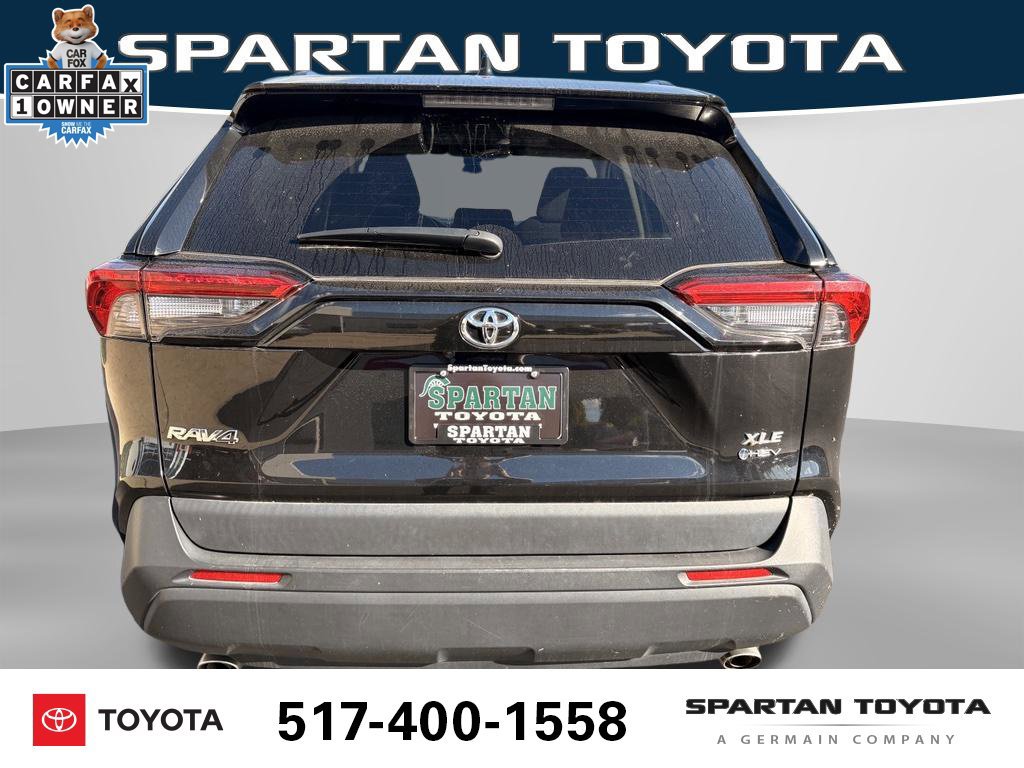 Used 2025 Toyota RAV4 XLE AWD/4WD image 5