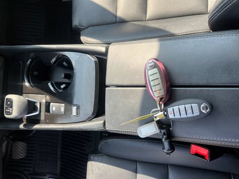 Used 2021 Nissan Rogue SL w/ Premium Package FWD image 27