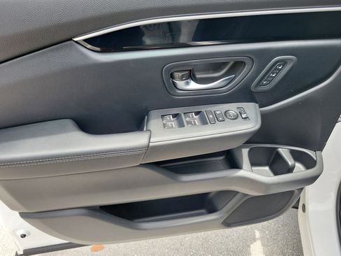 Used 2023 Honda Pilot EX-L image 22