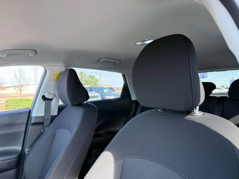 Certified 2025 Hyundai Kona SEL FWD image 24