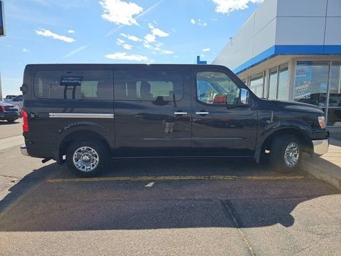 Used 2016 Nissan NV 3500 SV w/ SV Technology Package image 2