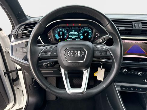 Used 2025 Audi Q3 2.0T Premium AWD/4WD image 28